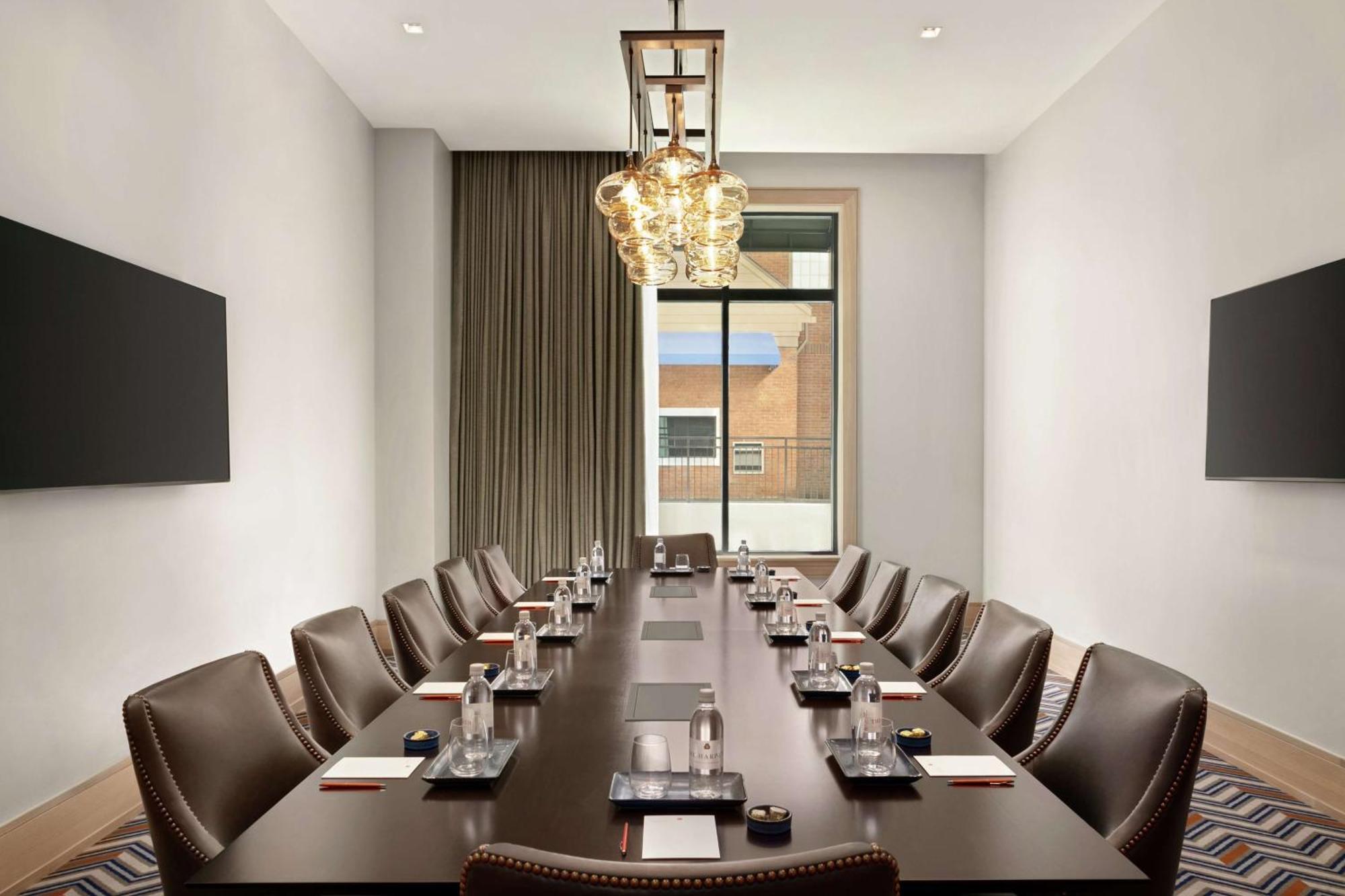 The Harpeth Franklin Downtown, Curio Collection By Hilton Hotel Exterior photo