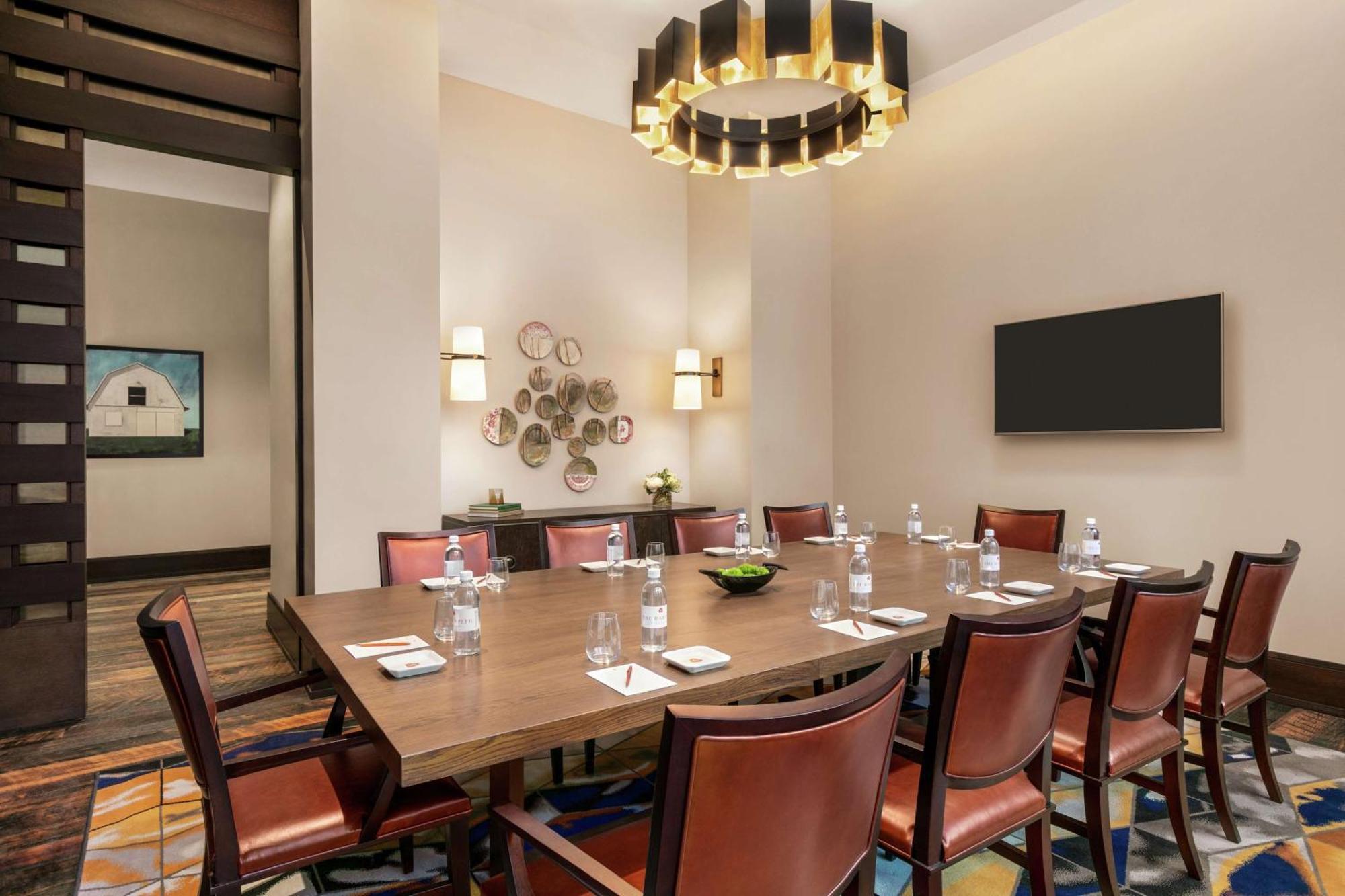 The Harpeth Franklin Downtown, Curio Collection By Hilton Hotel Exterior photo